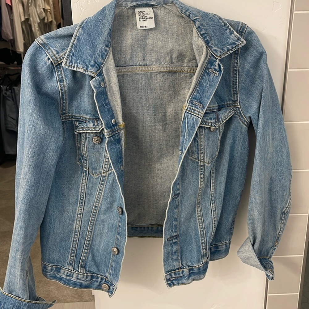 US 10 H&M light denim jean jacket